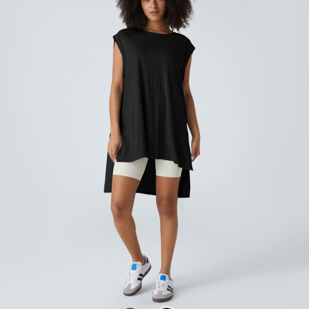 HALARA Black Tunic Top